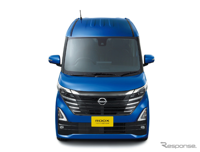 日産 ルークス ハイウェイスターシリーズ(オーシャンブルー)