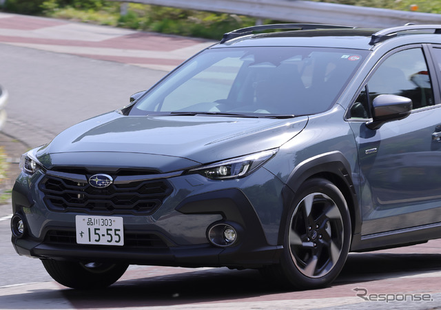 スバル クロストレック(リミテッド AWD)