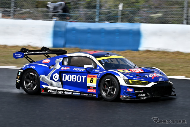 DOBOT Audi R8 LMS