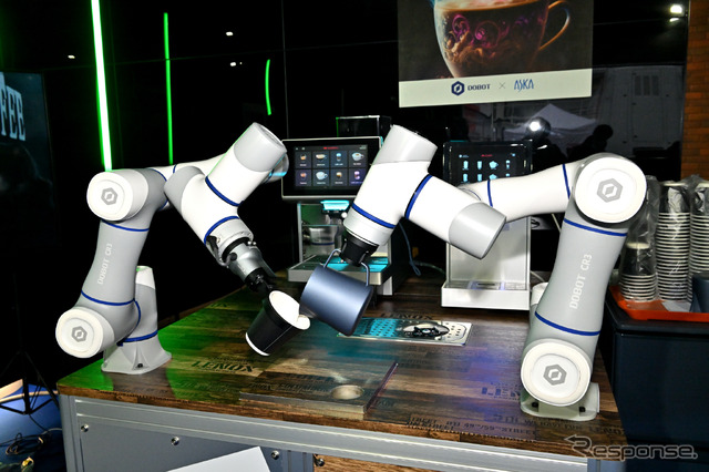 DOBOT CAFE