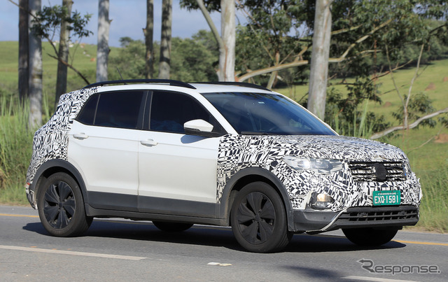 VW T-Cross 改良新型プロトタイプ(スクープ写真)