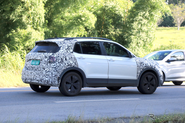 VW T-Cross 改良新型プロトタイプ(スクープ写真)