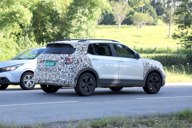 VW T-Cross 改良新型プロトタイプ(スクープ写真)