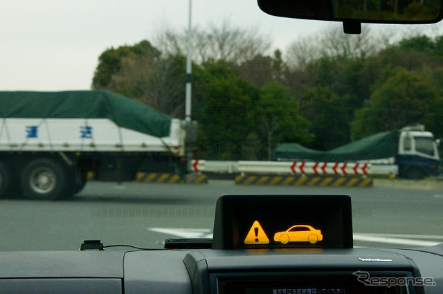 【ITS-SAFETY 2010】システムへの過信に注意