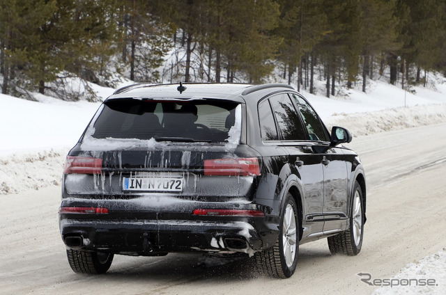 アウディ Q7 改良新型プロトタイプ(スクープ写真)