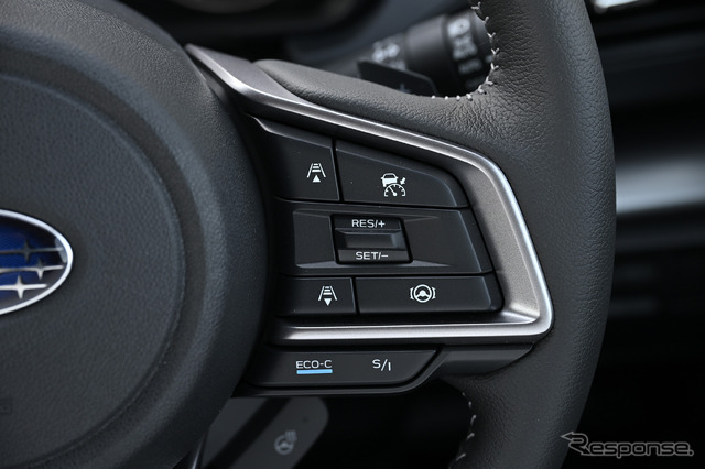 スバル インプレッサ 新型(プロトタイプ)