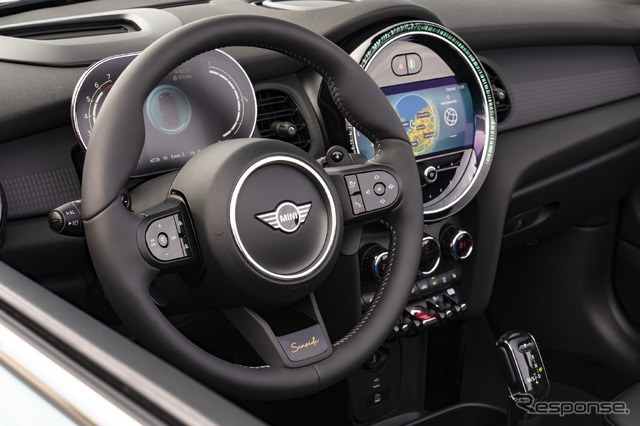 MINI コンバーチブル シーサイドエディション