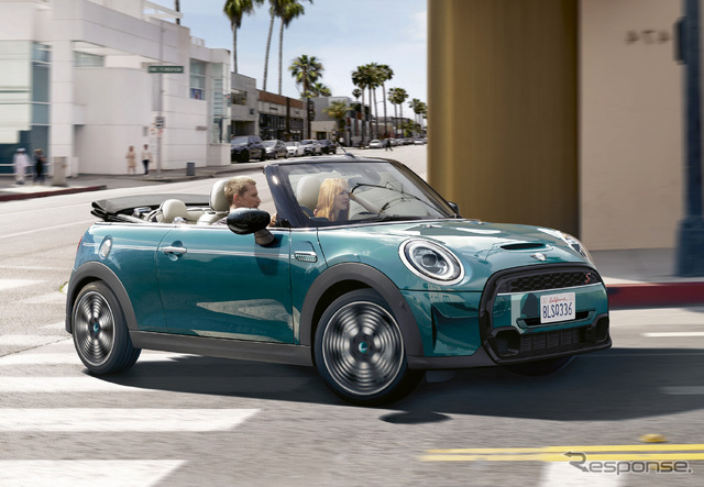 MINI コンバーチブル シーサイドエディション