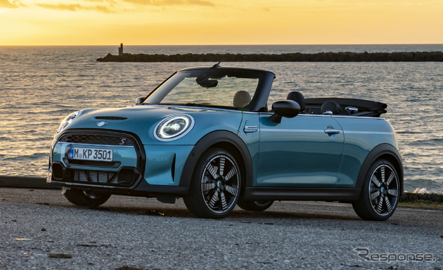 MINI コンバーチブル シーサイドエディション