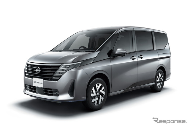 日産 セレナ e-POWER XV
