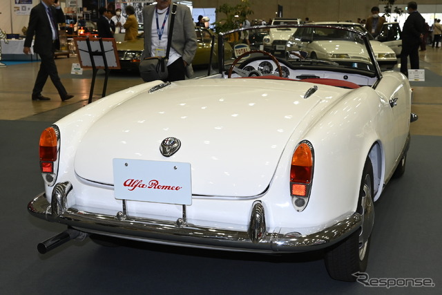 1961年式アルファロメオ・ジュリエッタスパイダー(AUTO ALPHA ONE扱い)/オートモビルカウンシル2023