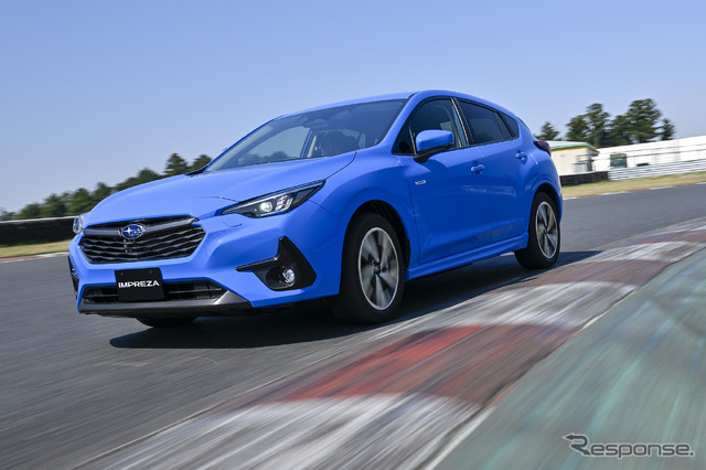 スバル インプレッサ 新型(プロトタイプ)