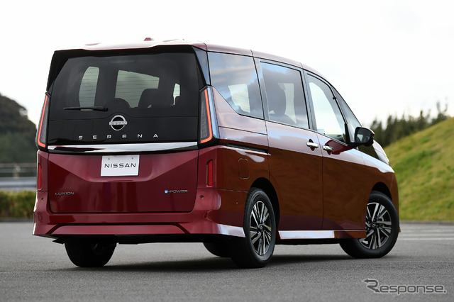 日産セレナ新型(e-POWER ルキシオン)