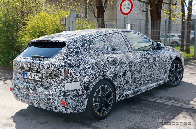 BMW 1シリーズ 次期型プロトタイプ(スクープ写真)
