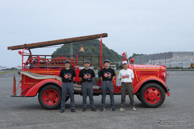 ニッサン180型消防ポンプ自動車