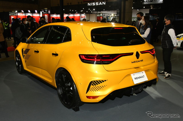 ルノー・メガーヌR.S.ウルティム(東京オートサロン2023)