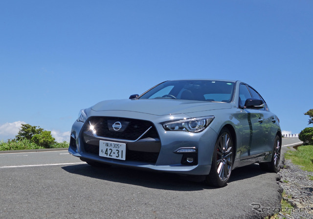 日産スカイライン400R。西伊豆スカイラインにて。