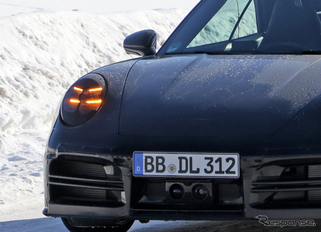 ポルシェ 911 カブリオレ 改良新型(スクープ写真)