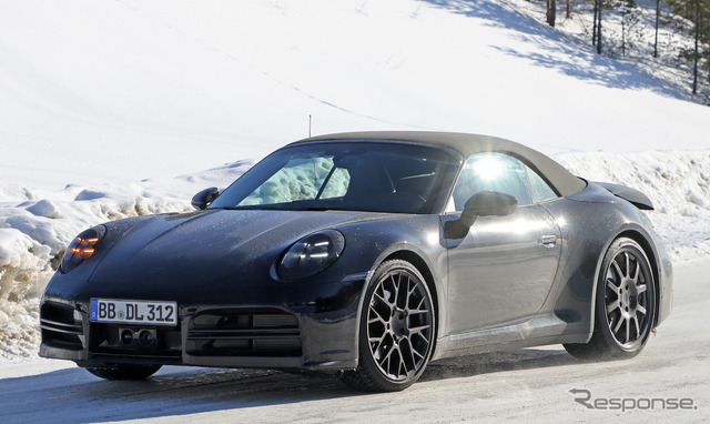 ポルシェ 911 カブリオレ 改良新型(スクープ写真)