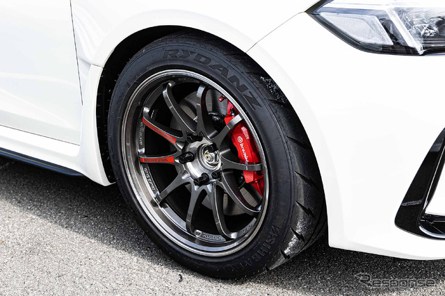 ホンダ シビック TYPE R×レイズ ボルクレーシング CE28SL