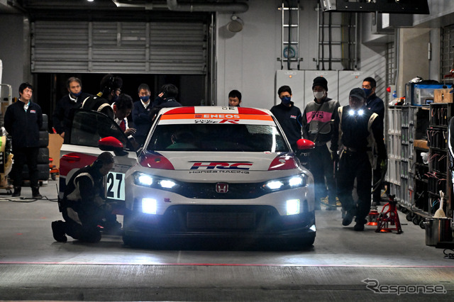 Team HRC シビックタイプR CNF-R