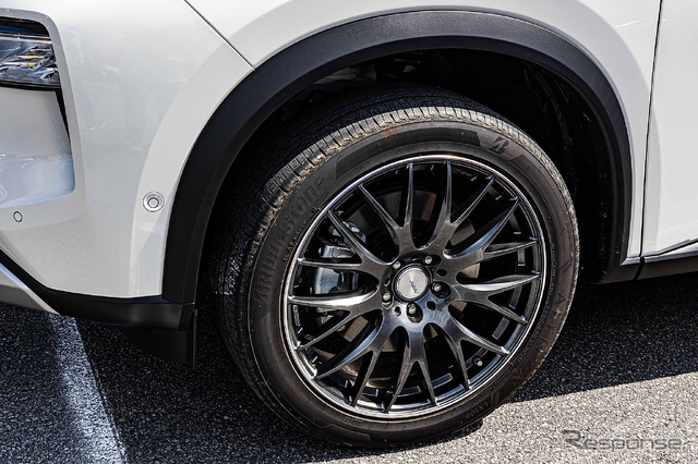 ニッサン エクストレイル×レイズ ホムラ2×9Plus