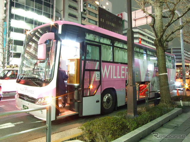 東京発ブルートレイン「はやぶさ・富士」最終日