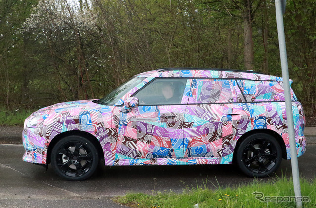 MINI クロスオーバーEV 次期型プロトタイプ(スクープ写真)