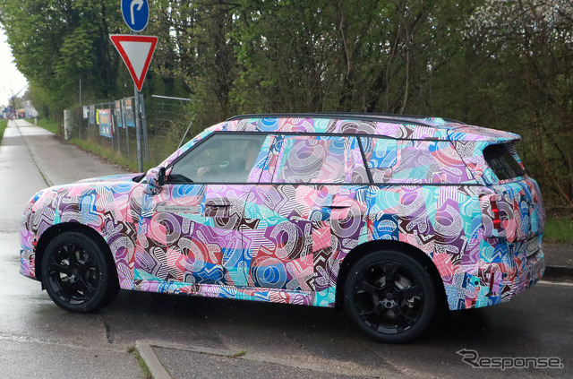 MINI クロスオーバーEV 次期型プロトタイプ(スクープ写真)