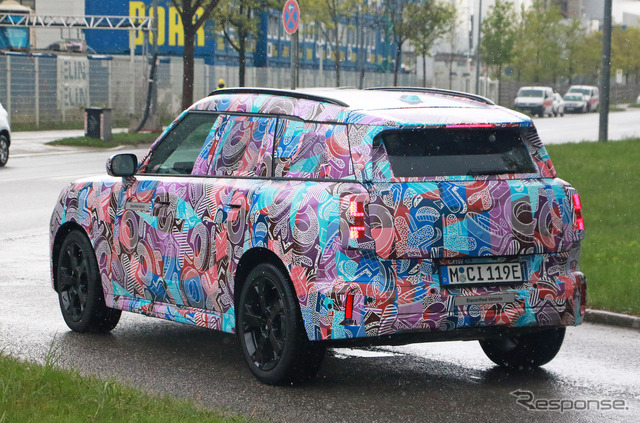 MINI クロスオーバーEV 次期型プロトタイプ(スクープ写真)