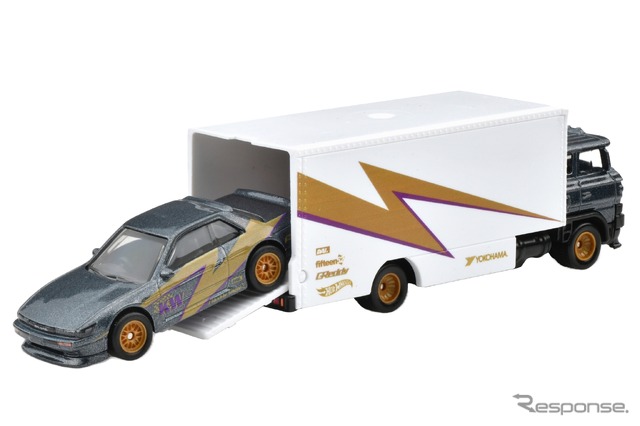日産シルビアS13/サクラスプリンター(5月発売予定)