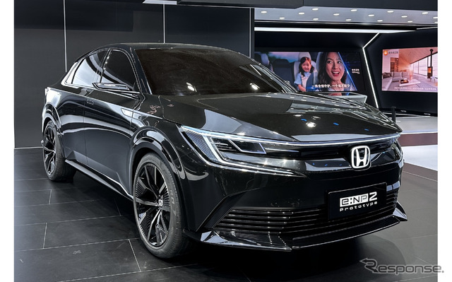 ホンダe:NP2プロトタイプ(上海モーターショー2023)