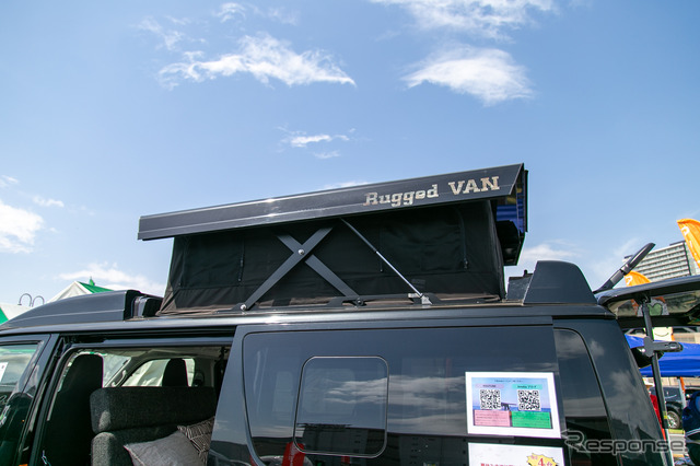 リーズナブルな「ハイエース」バンコン「Rugged VAN(ラギッドバン)」に若者たちが注目……神奈川キャンピングカーフェア