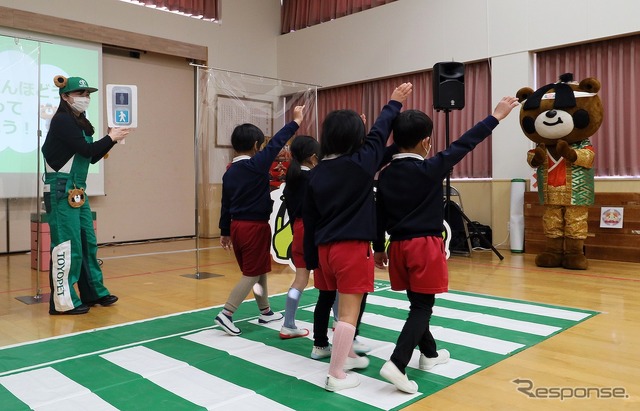交通安全教室の様子