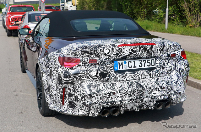 BMW M4カブリオレ 改良新型プロトタイプ(スクープ写真)