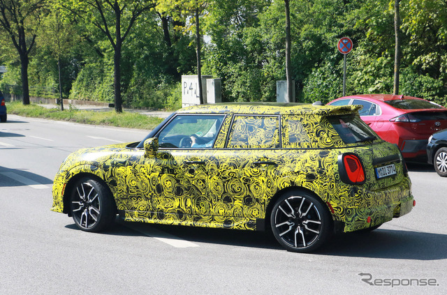 MINI クーパー5ドア 次期型プロトタイプ(スクープ写真)