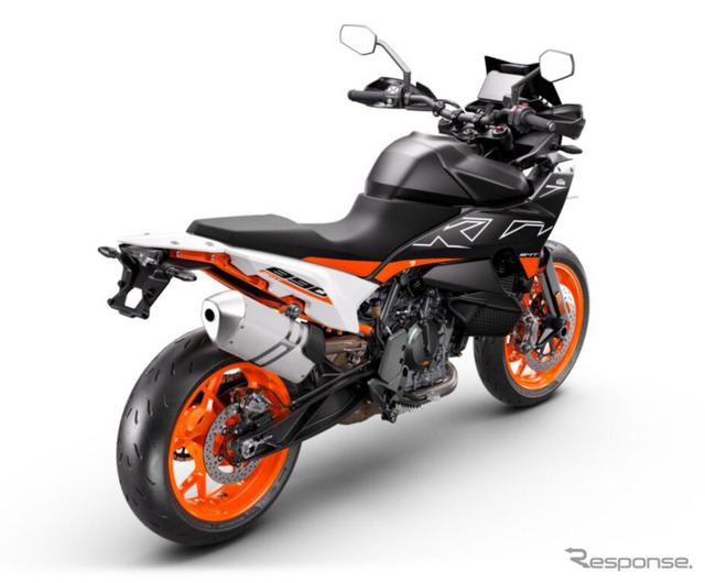 KTM 890SMT