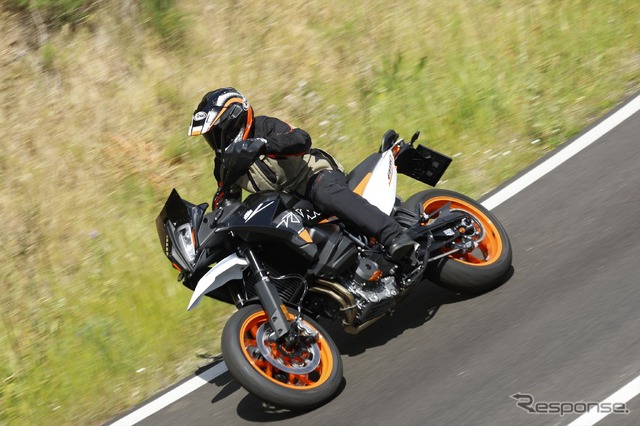 KTM 890SMT