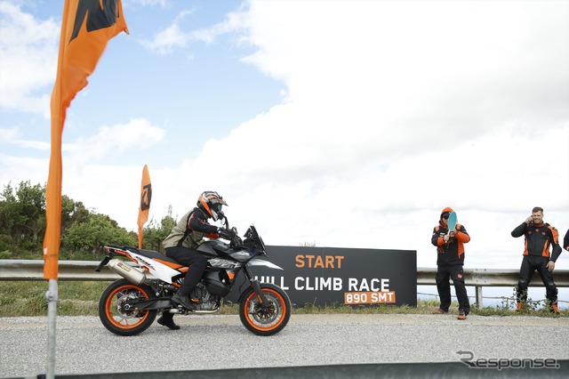 KTM 890SMT