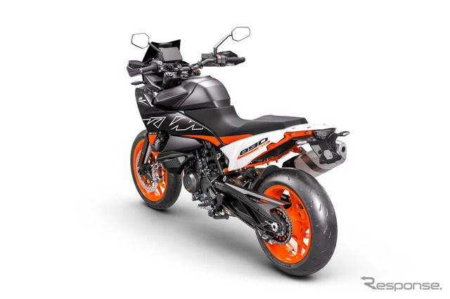 KTM 890SMT