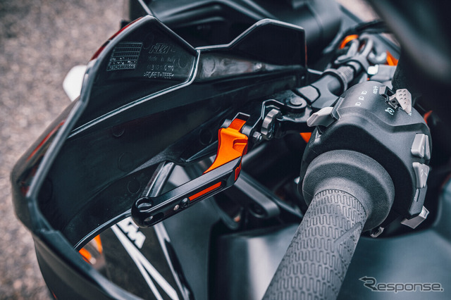 KTM 890SMT