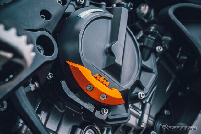 KTM 890SMT