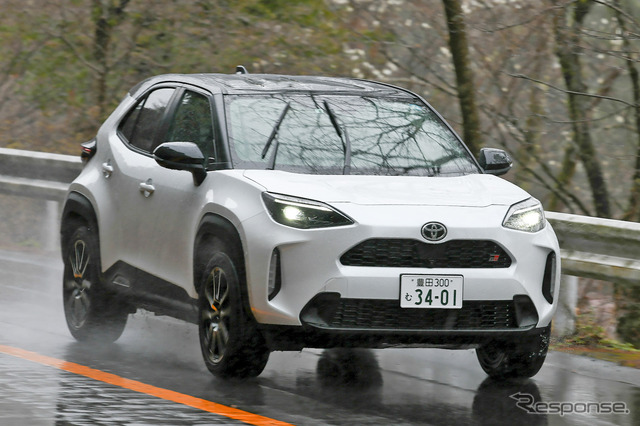 トヨタ ヤリスクロス GRスポーツ
