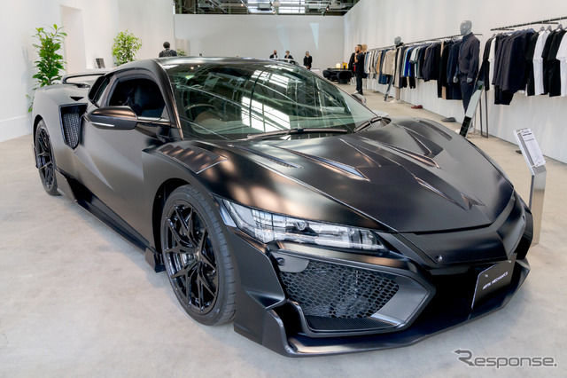 ホンダNSXをベースとした『LEGAVELO』。