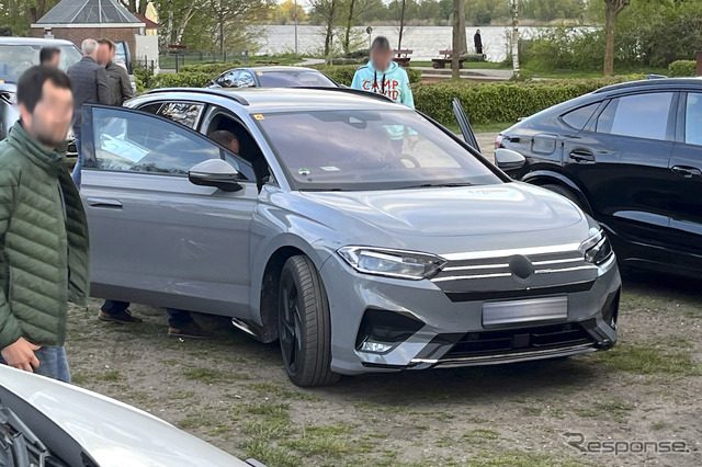 VW ID.7 派生ワゴンのプロトタイプ(スクープ写真)