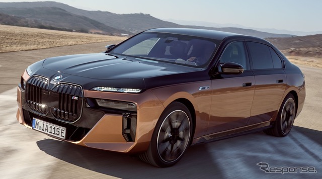 BMW i7 の「M70 xDrive」