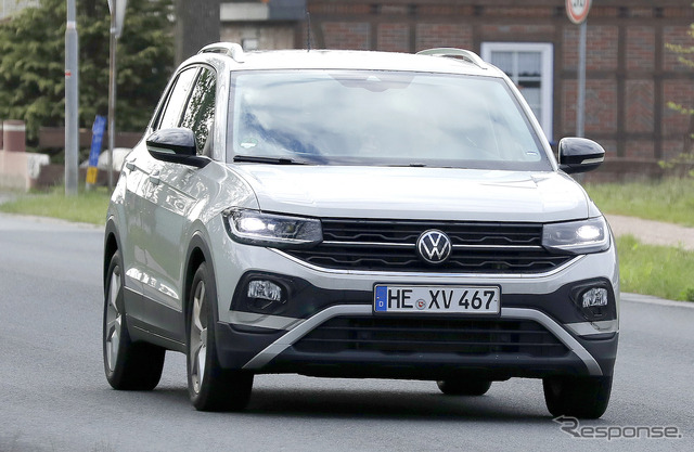 VW T-Cross 改良新型プロトタイプ(スクープ写真)