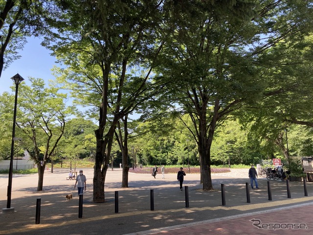 練馬城址公園入り口