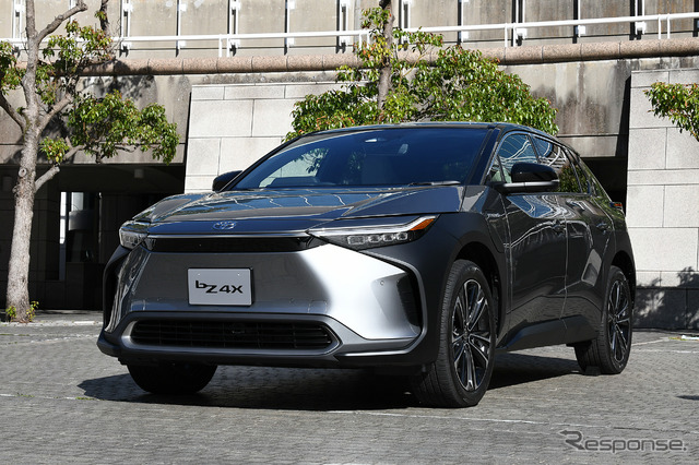 トヨタがスバルと共同開発したBEV、bZ4X