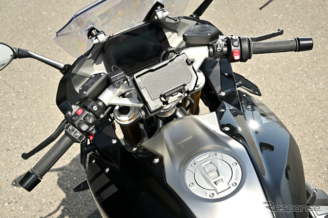 BMW R1250RS
